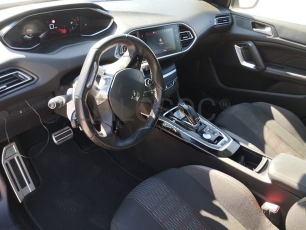 Peugeot 308 · Ano 2020