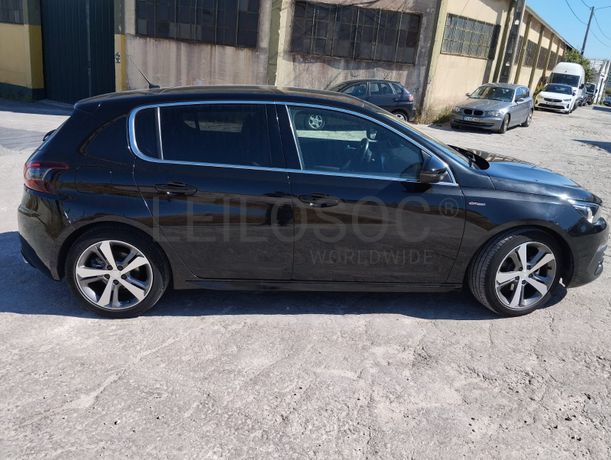 Peugeot 308 · Ano 2020
