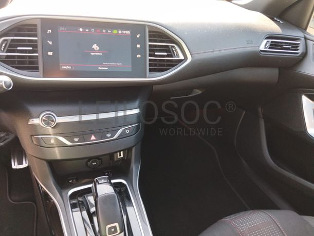 Peugeot 308 · Ano 2020