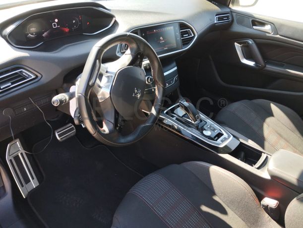 Peugeot 308 · Ano 2020