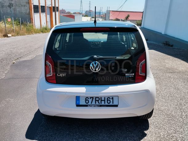 Volkswagen UP · Ano 2016