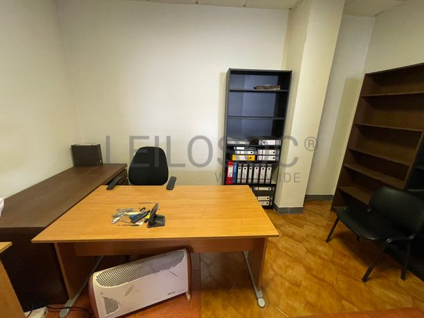 Equipamento de Escritório · Diversos