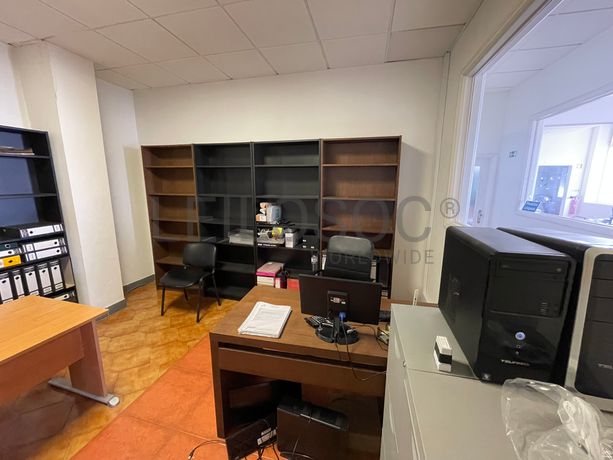 Equipamento de Escritório · Diversos