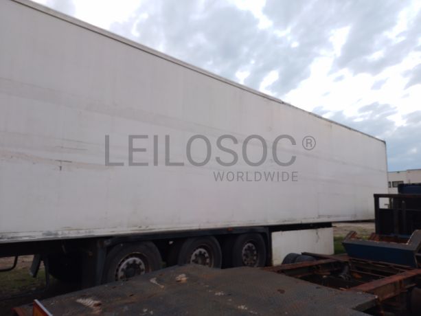 Semirreboque Schmitz Cargobull/Krone SDR 27