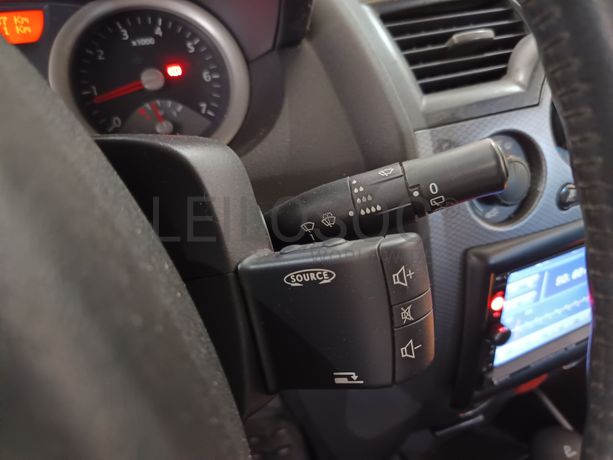 Renault Mégane · Ano 2003