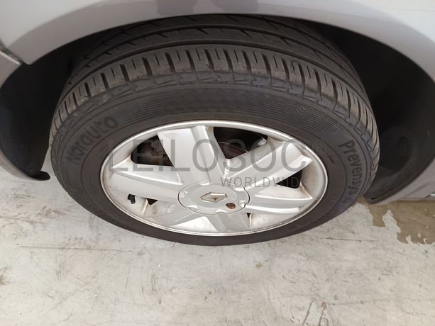 Renault Mégane · Ano 2003