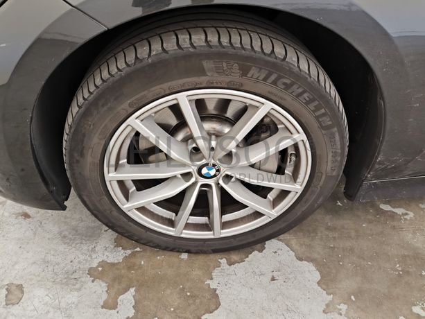 BMW 330E · Ano 2020