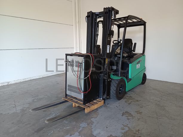 Empilhador Mitsubishi