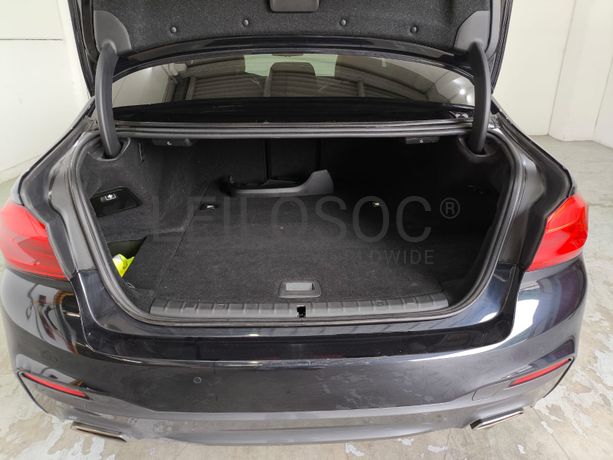 BMW 530E · Ano 2018