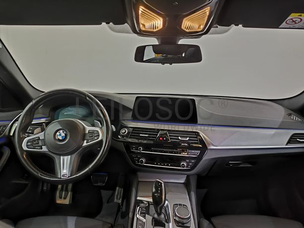 BMW 530E · Ano 2018