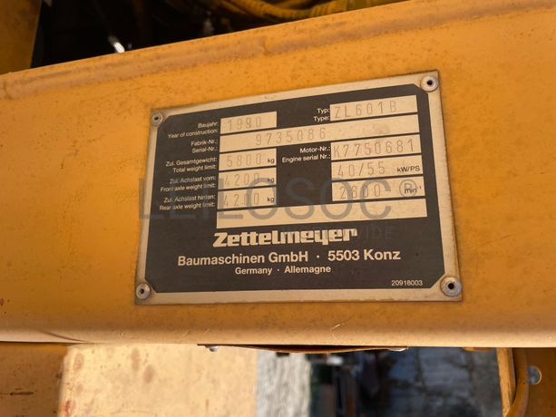 Pá carregadora Zettelmeyer