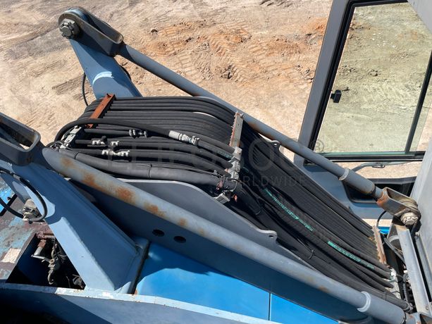 Escavadora Rodas Terex