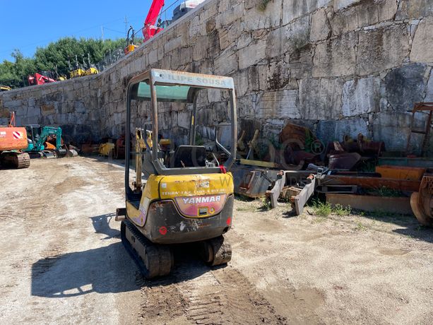 Mini Escavadora Yanmar