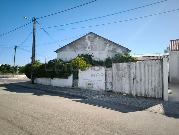 Moradia V2 · Benavente