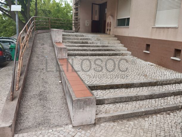 Proporção de 1/2 de Apartamento T2 · Setúbal