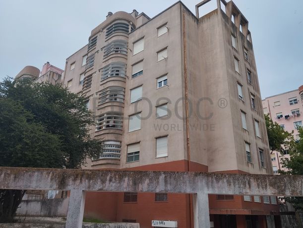 Proporção de 1/2 de Apartamento T2 · Setúbal