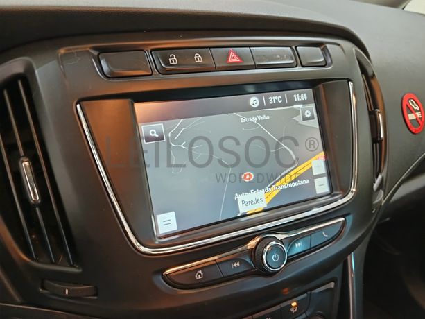 Opel Zafira · Ano 2018