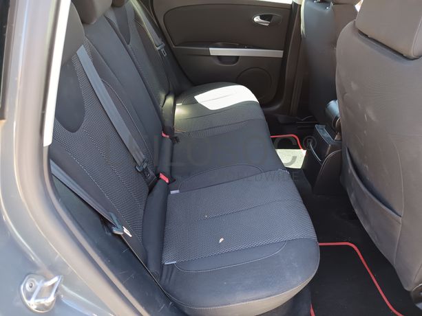 Seat Leon · Ano 2010