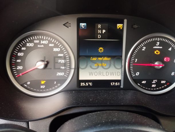 Mercedes-Benz GLC · Ano 2015