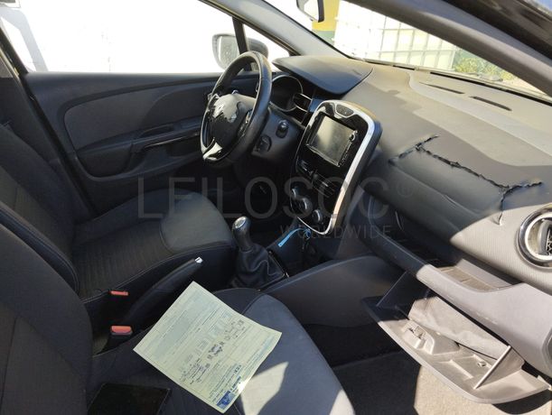Renault Clio · Ano 2015