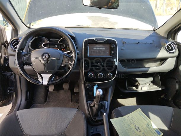 Renault Clio · Ano 2015