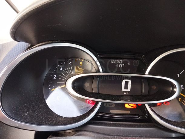 Renault Clio · Ano 2015