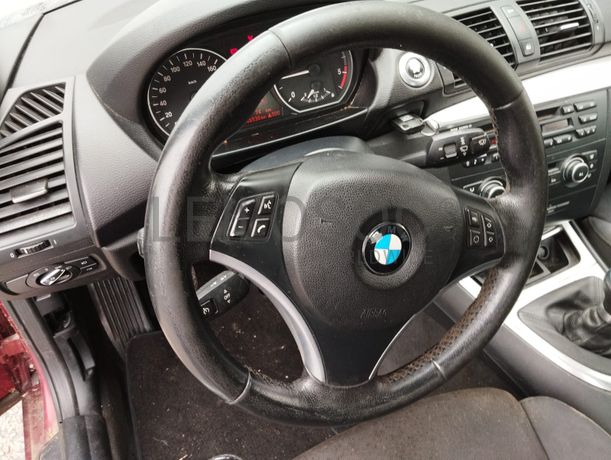 BMW 118D Cabrio · Ano 2011