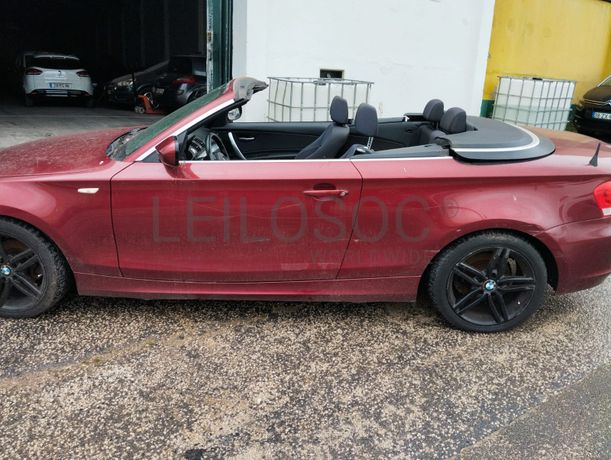 BMW 118D Cabrio · Ano 2011