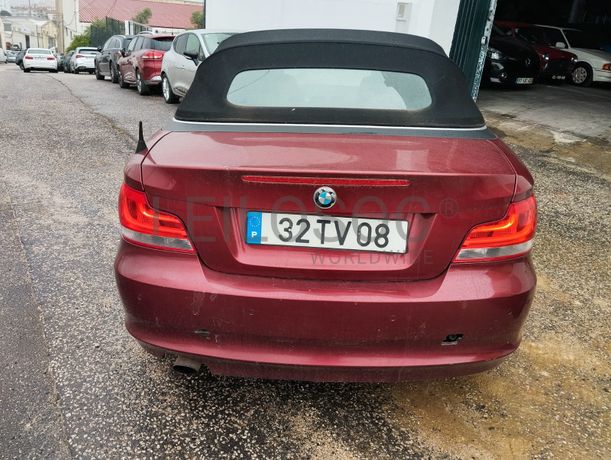 BMW 118D Cabrio · Ano 2011