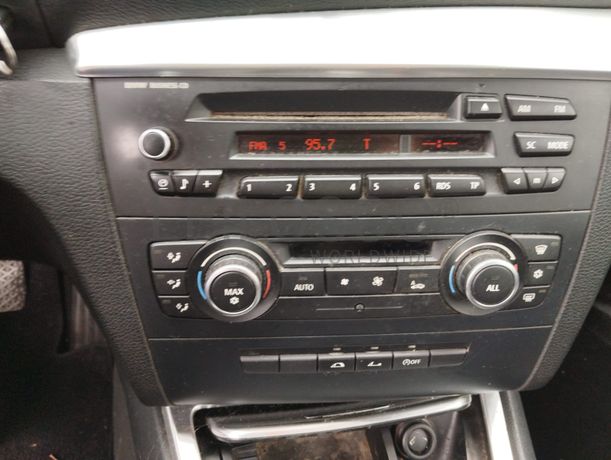 BMW 118D Cabrio · Ano 2011