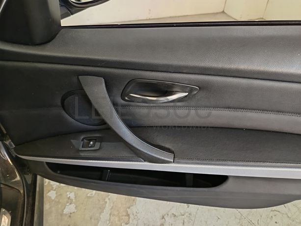 BMW 320D · Ano 2011