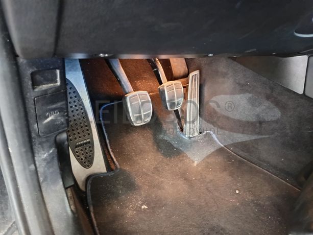 BMW 320D · Ano 2011