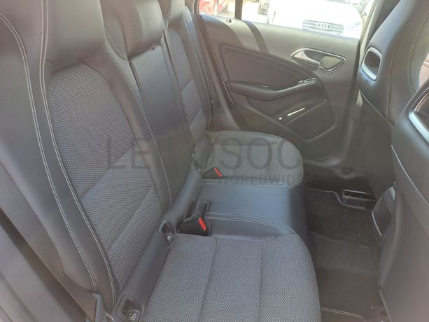 Mercedes-Benz CLA · Ano 2016