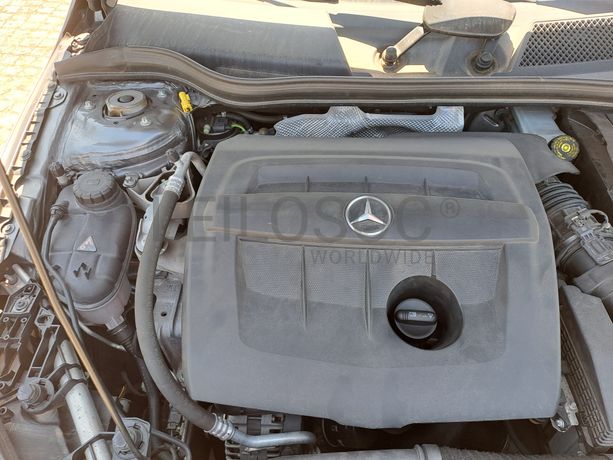 Mercedes-Benz CLA · Ano 2016