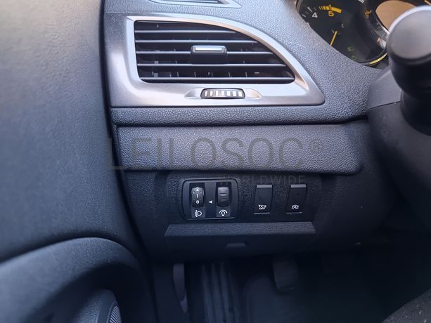 Renault Mégane · Ano 2014