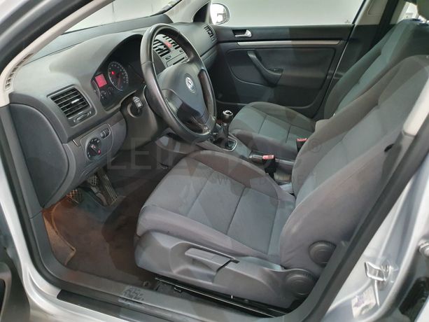 Volkswagen Golf 1.4 FSI · Ano 2005