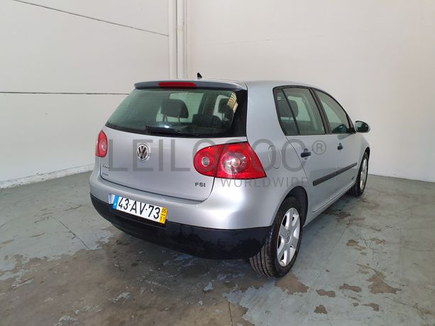 Volkswagen Golf 1.4 FSI · Ano 2005