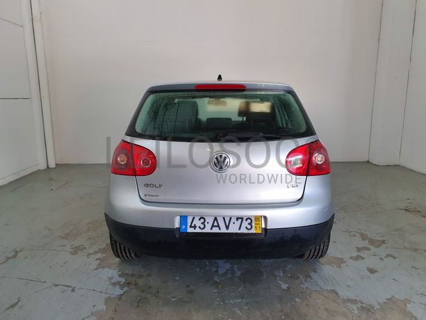Volkswagen Golf 1.4 FSI · Ano 2005