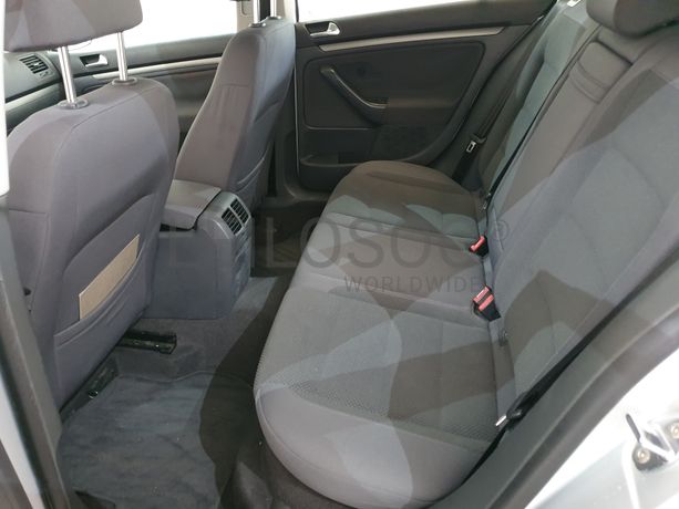 Volkswagen Golf 1.4 FSI · Ano 2005