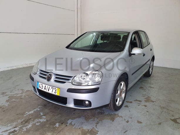 Volkswagen Golf 1.4 FSI · Ano 2005
