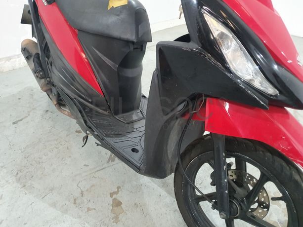 Suzuki UK 110 Address · Ano 2016