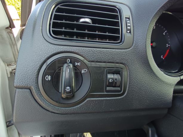 Volkswagen Polo · Ano 2014