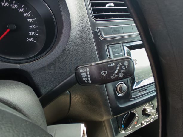 Volkswagen Polo · Ano 2014