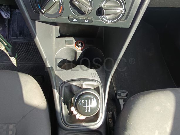 Volkswagen Polo · Ano 2014