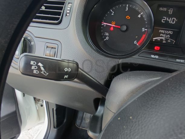 Volkswagen Polo · Ano 2014