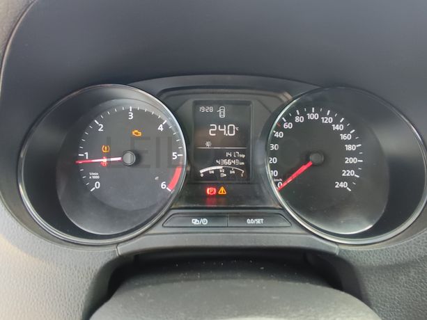 Volkswagen Polo · Ano 2014