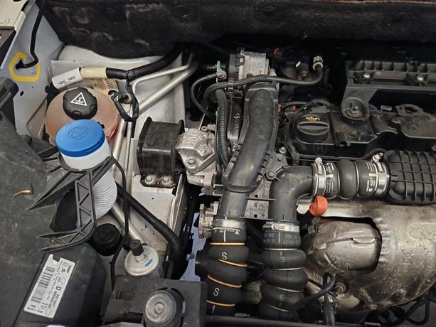 Peugeot Partner · Ano 2017