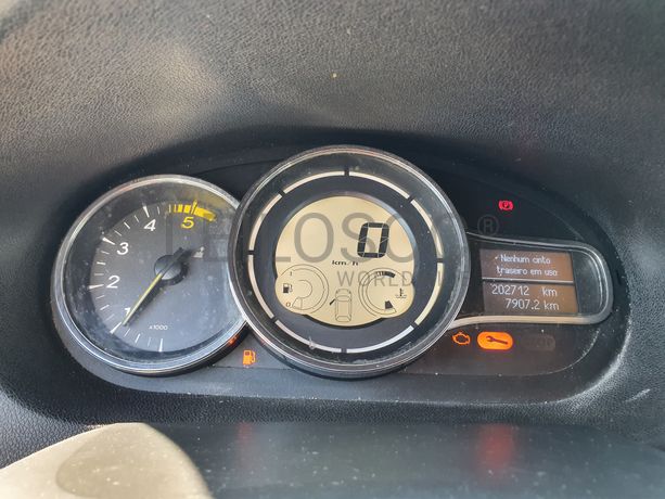 Renault Mégane 1.5 DCI · Ano 2013