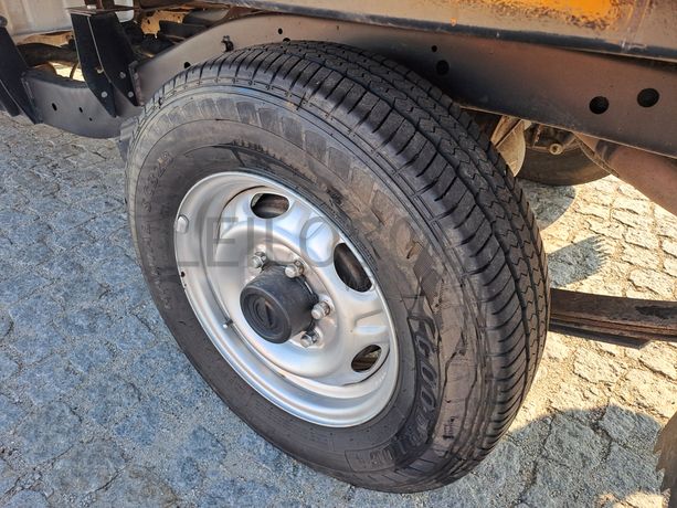 Nissan Pick Up D22 2.5 Di · Ano 2006