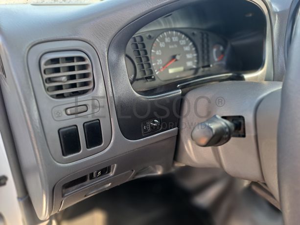 Nissan Pick Up D22 2.5 Di · Ano 2006